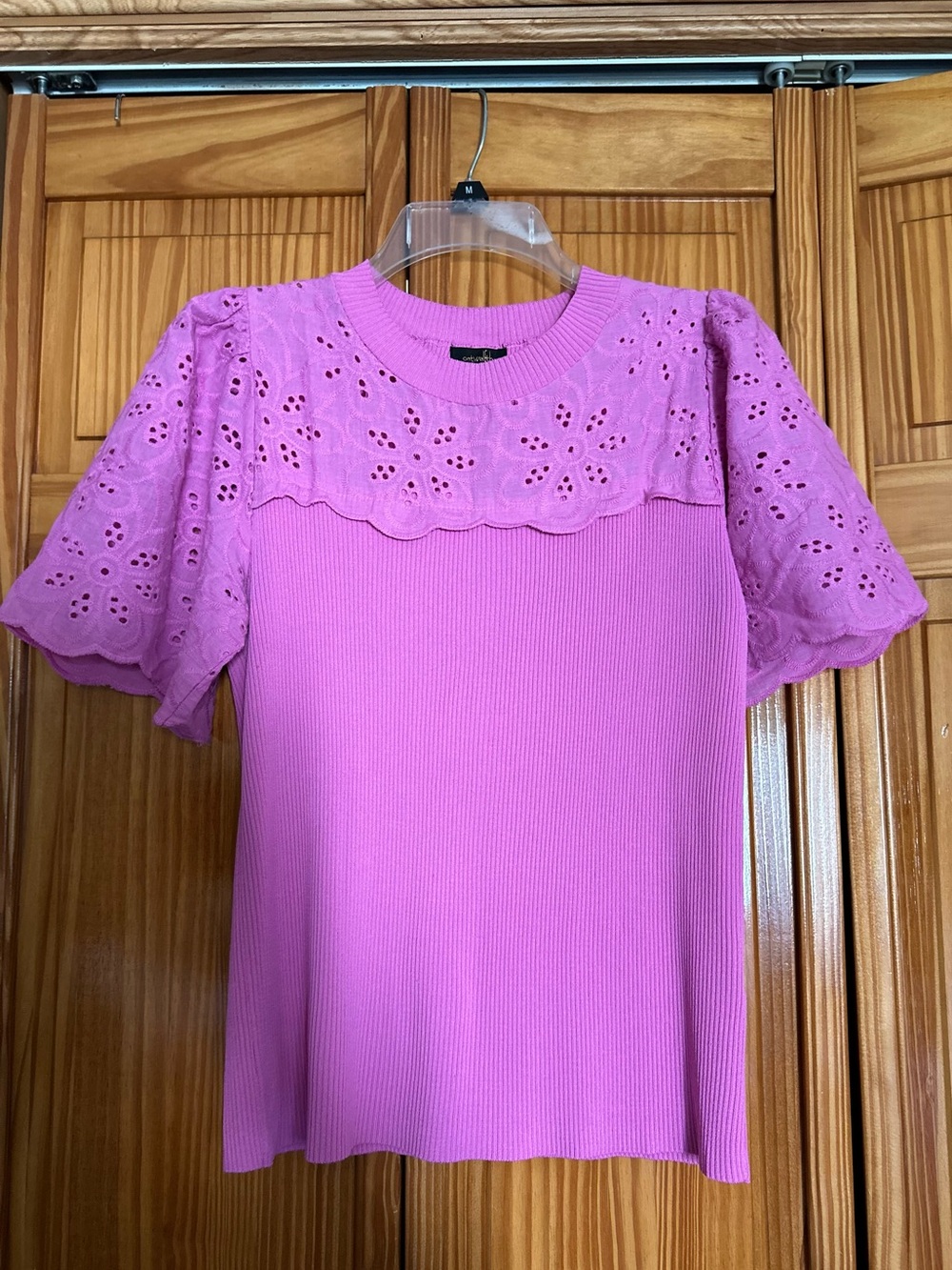 Ontwelfth Eyelet Lace Yoke Pink Purple Short Sleeve Knit Top - size L